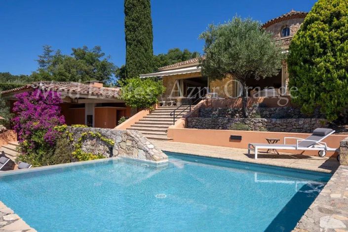 Image No.4-7 Bed House for sale