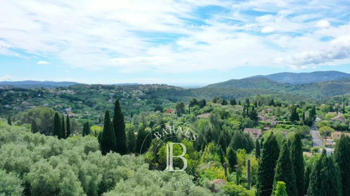 Image No.2-6 Bed House for sale