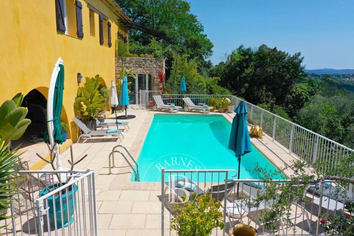 Image No.5-6 Bed House for sale