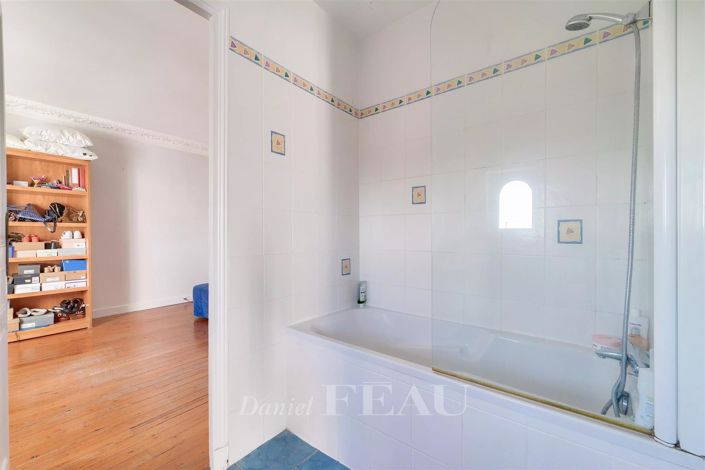 Image No.18-Maison de 5 chambres à vendre à Saint-Cloud