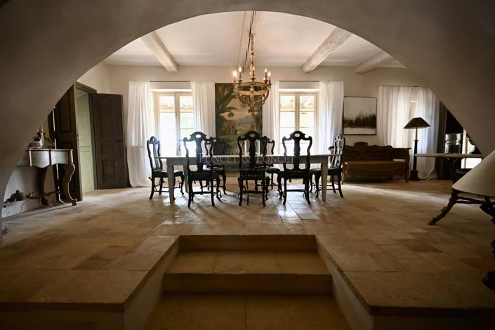 Image No.11-5 Bed House for sale