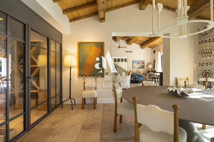 Image No.12-6 Bed House for sale