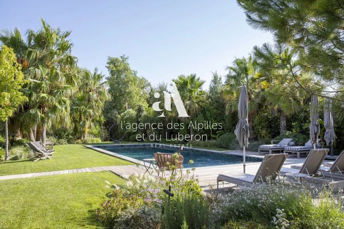 Image No.31-6 Bed House for sale