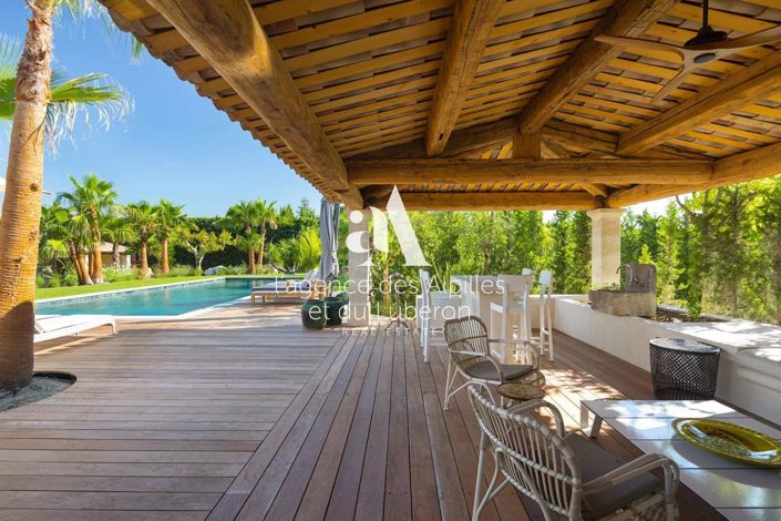 Image No.5-6 Bed House for sale