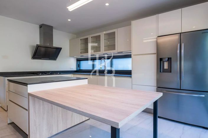 Image No.5-Maison de 5 chambres à vendre à Cannes