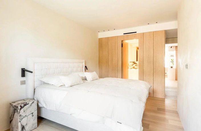 Image No.12-2 Bed Apartment for sale