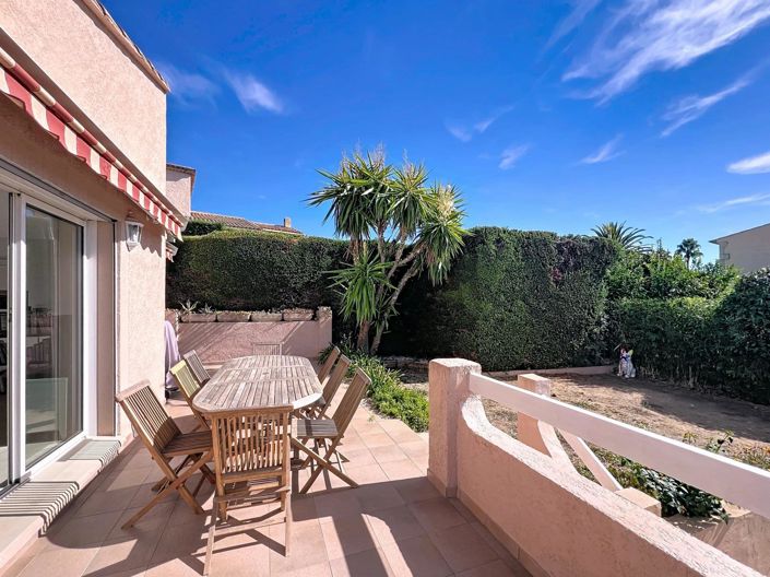 Image No.4-3 Bed House for sale