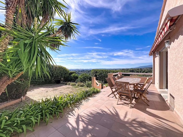 Image No.5-3 Bed House for sale