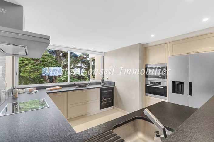 Image No.7-3 Bed Apartment for sale