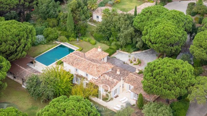 Image No.9-10 Bed House for sale