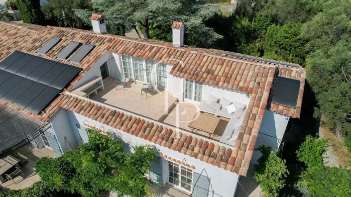 Image No.19-5 Bed House for sale