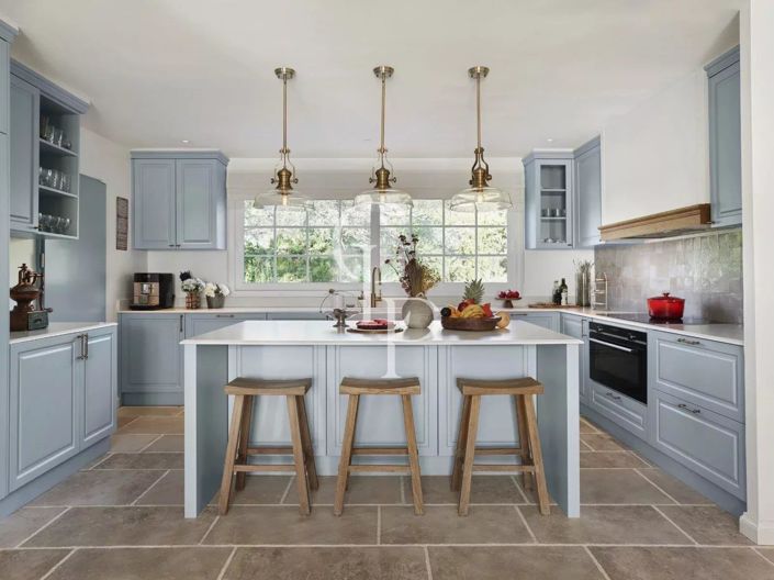 Image No.2-5 Bed House for sale