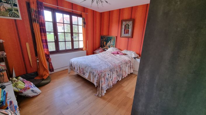 Image No.5-4 Bed House for sale