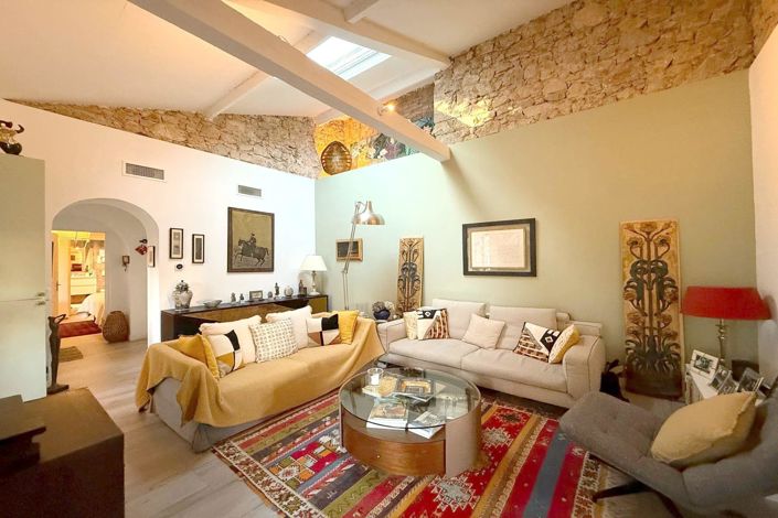 Image No.2-2 Bed House for sale