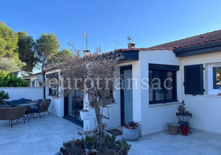 Image No.1-3 Bed House for sale