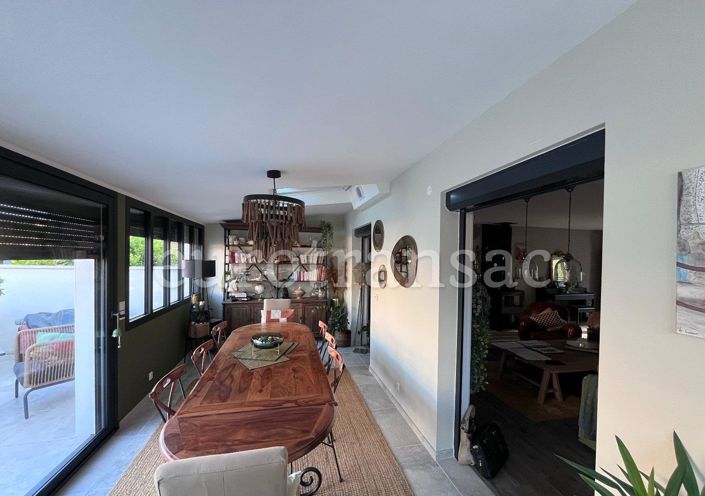 Image No.2-3 Bed House for sale