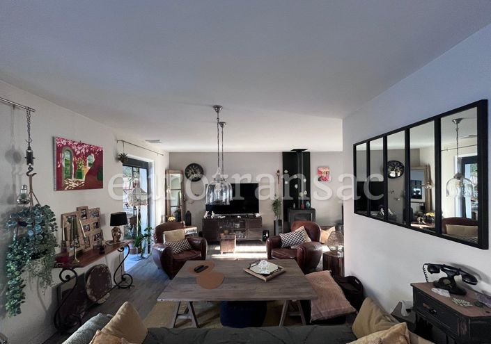 Image No.5-3 Bed House for sale