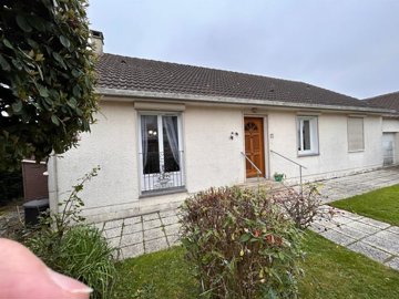 1 - Grandvilliers, House