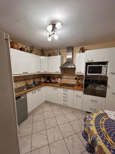 Image No.2-3 Bed House for sale