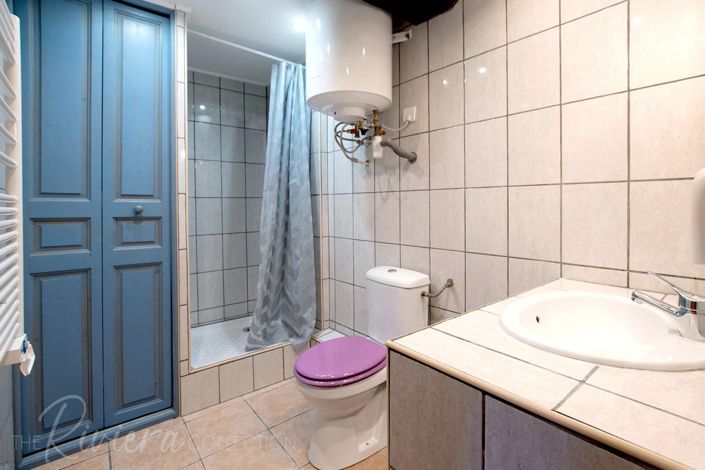 Image No.22-3 Bed House for sale