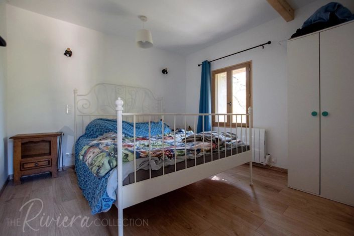 Image No.25-3 Bed House for sale