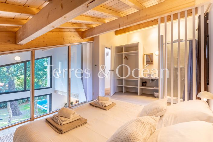 Image No.11-4 Bed House for sale