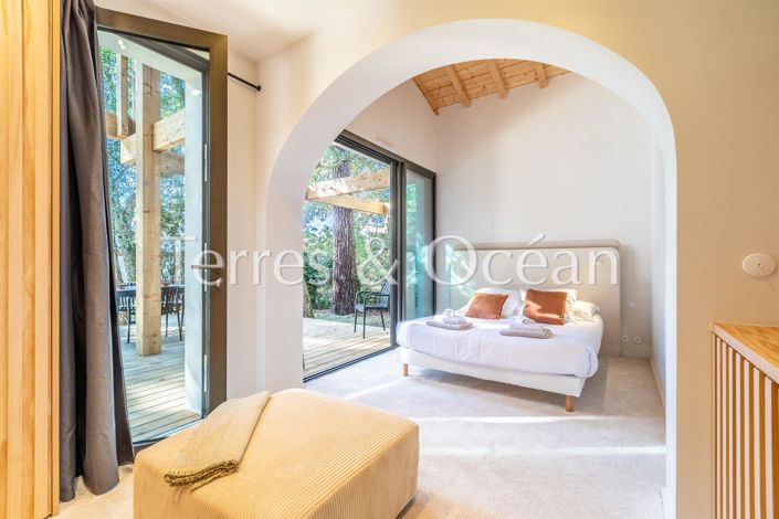 Image No.7-4 Bed House for sale