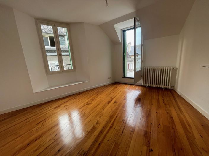 Image No.10-Maison de 3 chambres à vendre à Oloron-Sainte-Marie