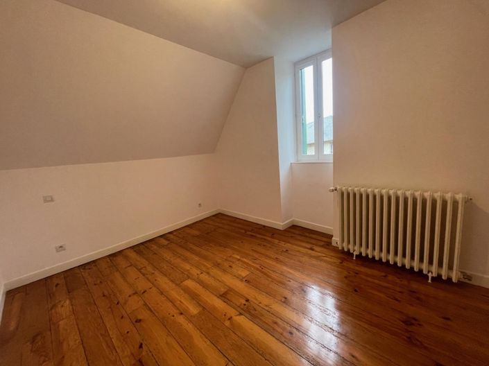 Image No.12-Maison de 3 chambres à vendre à Oloron-Sainte-Marie