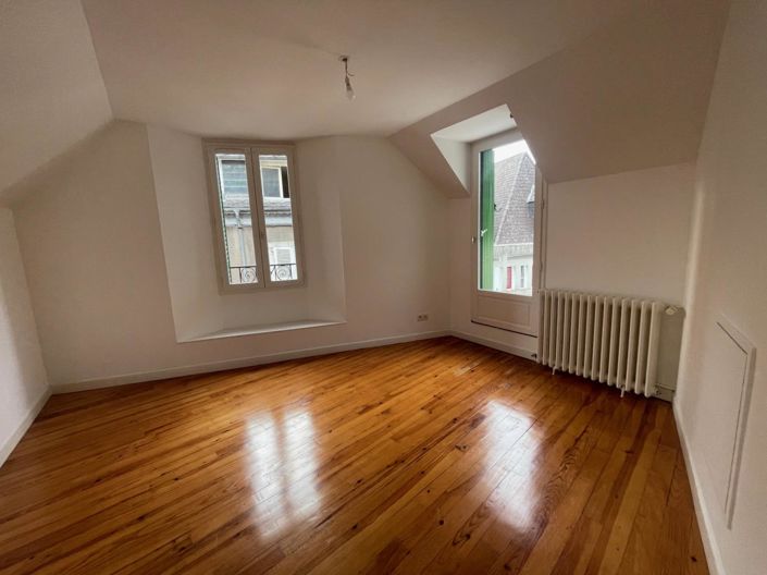 Image No.3-Maison de 3 chambres à vendre à Oloron-Sainte-Marie