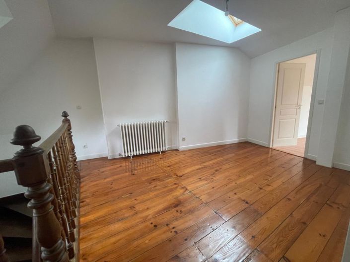 Image No.5-Maison de 3 chambres à vendre à Oloron-Sainte-Marie