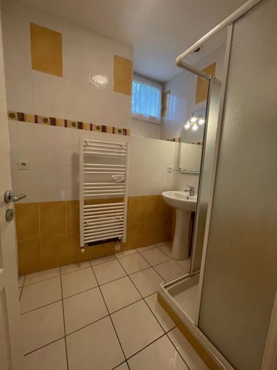 Image No.9-Maison de 3 chambres à vendre à Oloron-Sainte-Marie