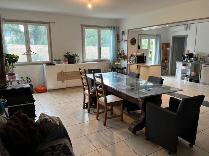 Image No.5-3 Bed House for sale