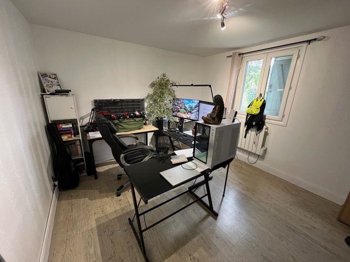 Image No.6-3 Bed House for sale