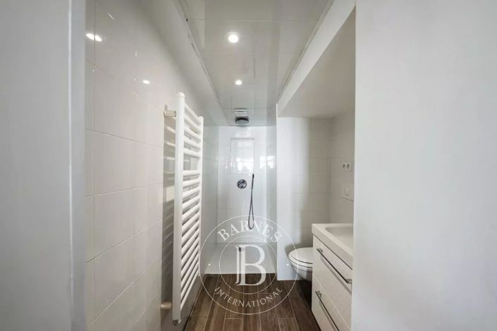 Image No.12-Appartement de 1 chambre à vendre à Brando