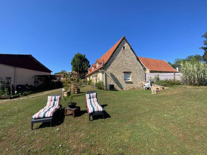 Image No.2-3 Bed House for sale