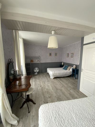 Image No.17-11 Bed House for sale