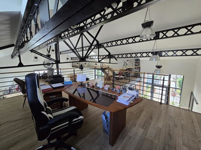 Image No.14-4 Bed House for sale