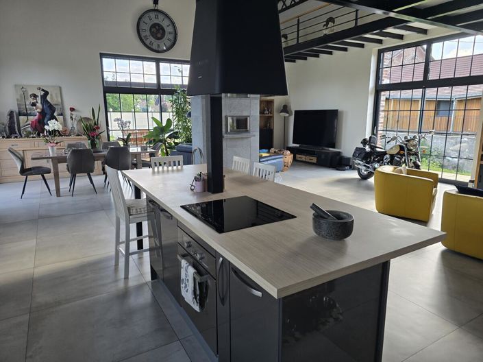 Image No.5-4 Bed House for sale