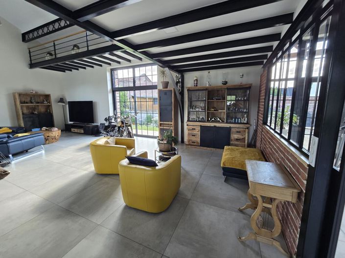 Image No.7-4 Bed House for sale