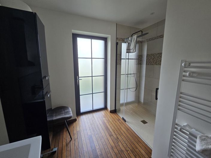 Image No.9-4 Bed House for sale