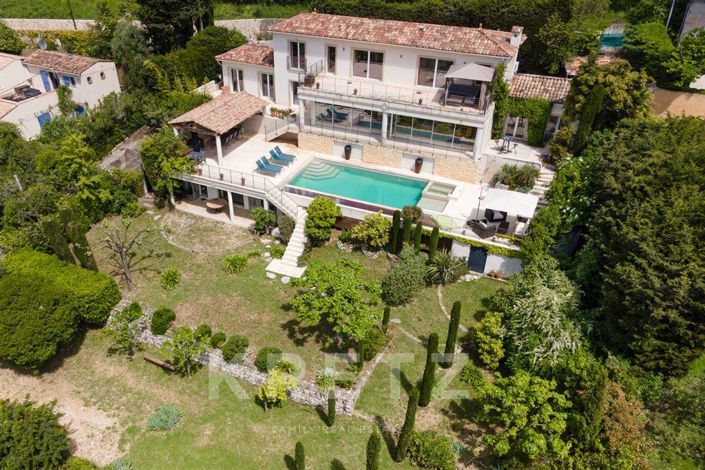 Image No.1-5 Bed House for sale