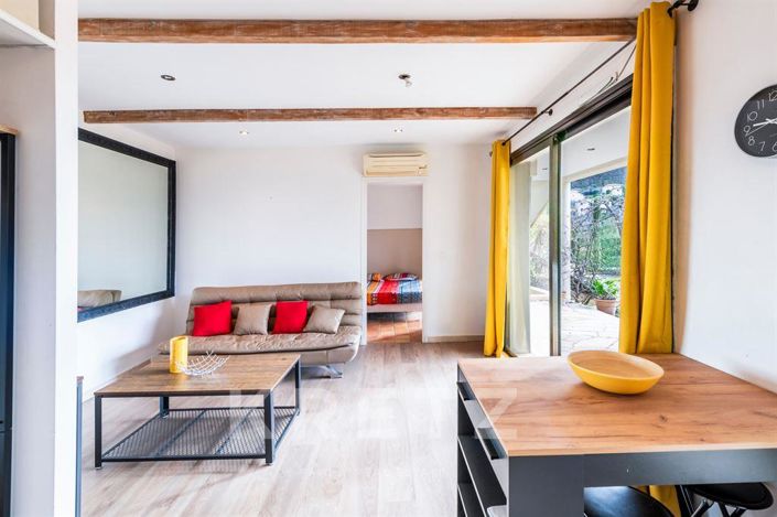 Image No.13-5 Bed House for sale