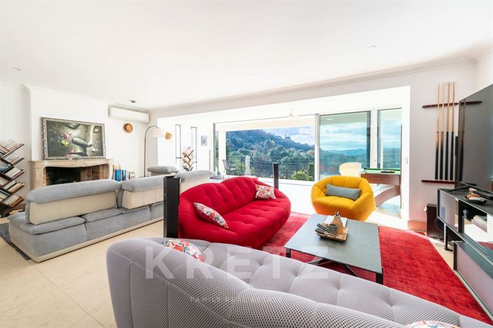 Image No.5-5 Bed House for sale