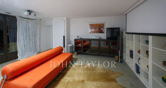 Image No.19-6 Bed House for sale