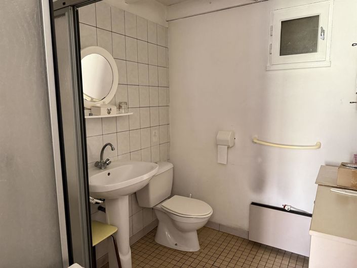 Image No.13-1 Bed House for sale