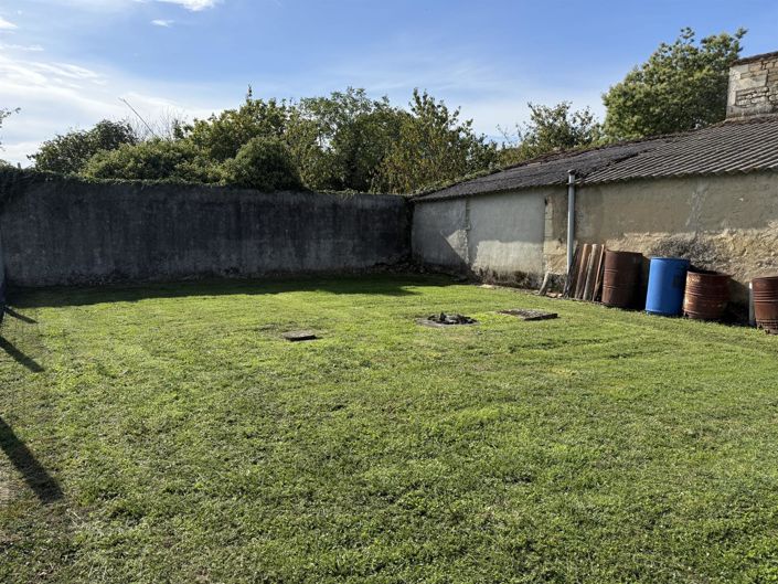 Image No.22-1 Bed House for sale