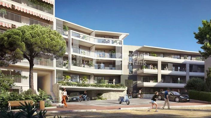 Image No.1-3 Bed Apartment for sale
