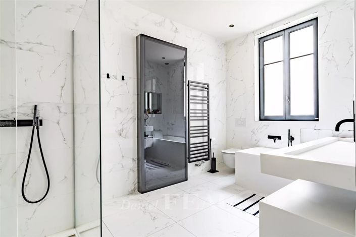 Image No.10-3 Bed Apartment for sale