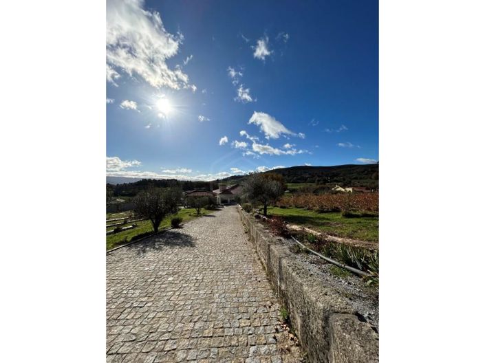 Image No.3-3 Bed House for sale